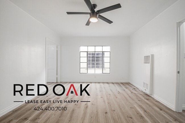 Photo - 1024 Menlo Ave Unidad 11