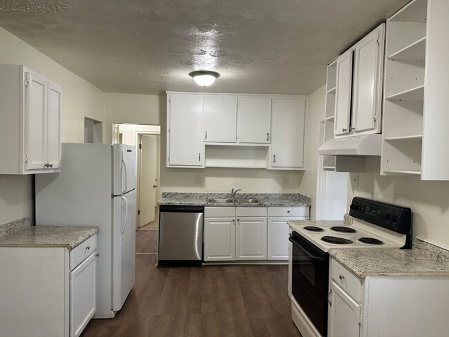 Photo - 511 Park View Ave