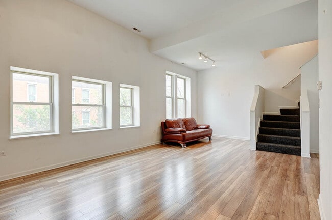 Photo - 2700 W North Ave Unit 203