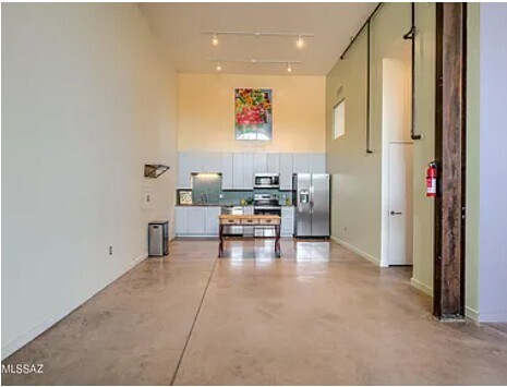 Photo - 1001 E 17th St Unit 131