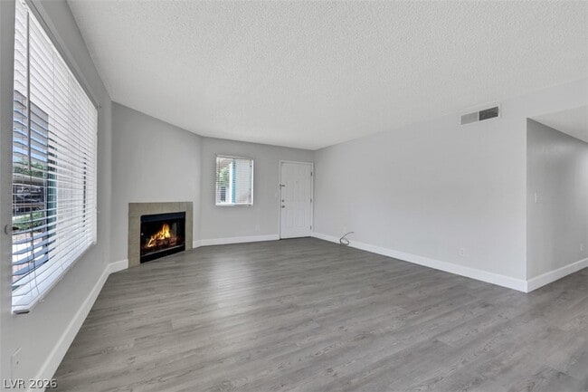 Photo - 1575 W Warm Springs Rd Unit 213