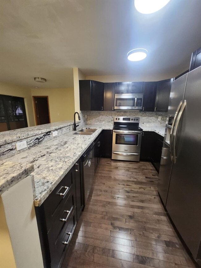 Photo - 20005 NE 3rd Ct Unidad 6