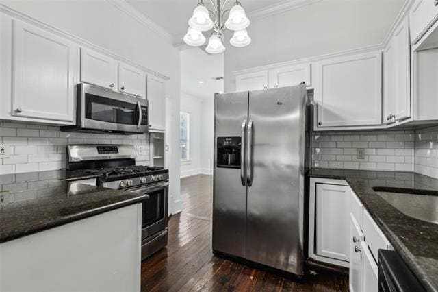 Photo - 820 W 10th St