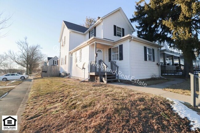 Building Photo - 236 S Grant St Unit A Rental