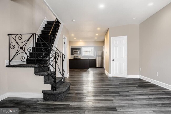 Photo - 2137 Mifflin St