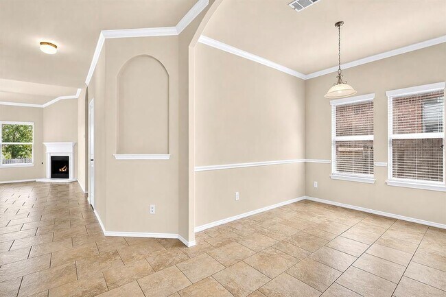 Photo - 4601 Chestnut Meadows Bend