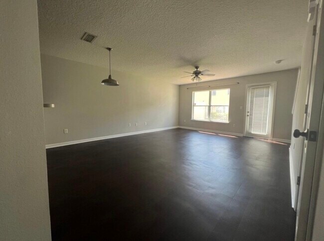 Photo - 1500 Calming Water Dr Unit 5204