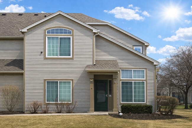 Building Photo - 1036 Woodview Ct Unit 1036