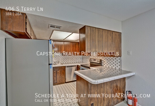 Photo - 406 S Terry Ln