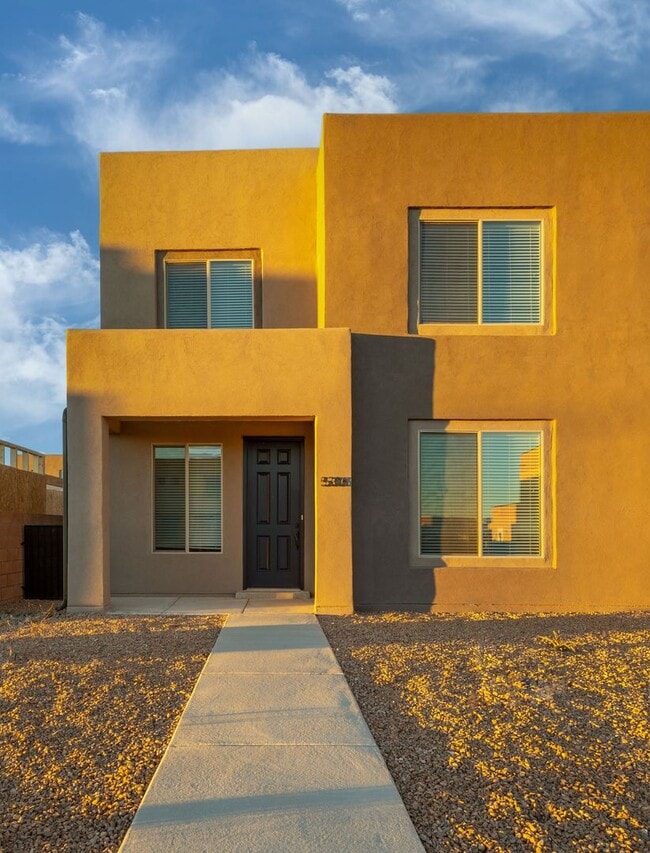 Brand New Pulte Townhome Available Now!!! - Brand New Pulte Townhome Available Now!!!