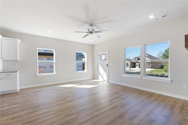 Photo - 2309 N Lexington St