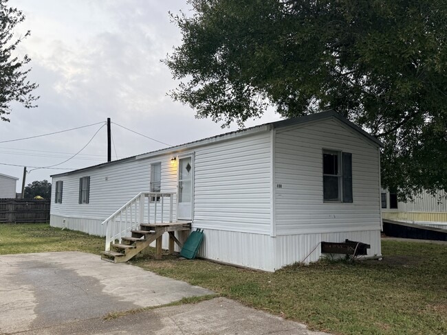 Photo - 4100 Sherry St