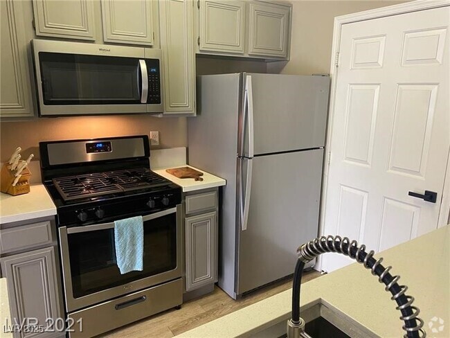 Building Photo - 7163 S Durango Dr Unit 111 Rental