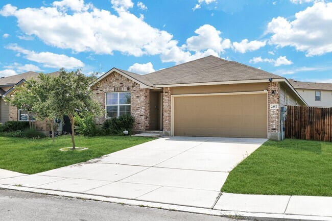 Building Photo - Elegant Single-Story Home in Prime Location