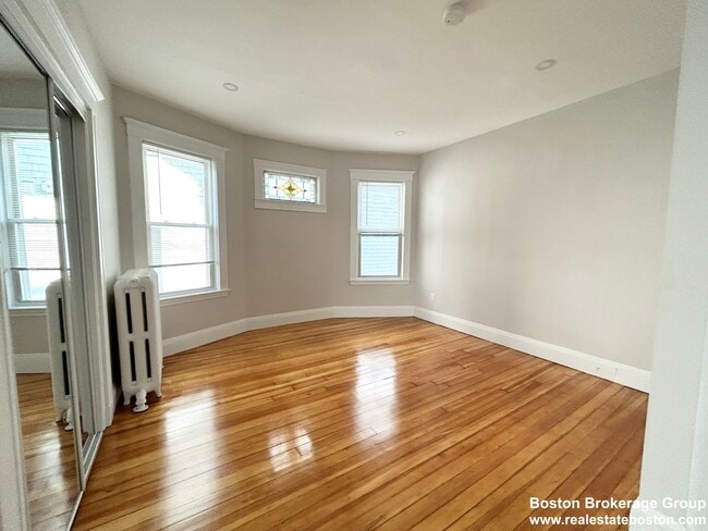 Photo - 24 Willis St Unit 3