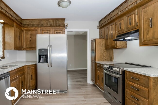 Photo - 11716 E 60th Terrace