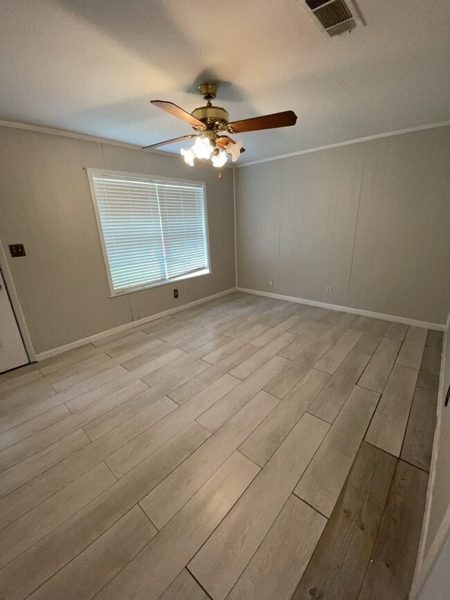 Photo - 1160 Maria Dr