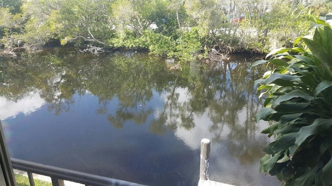 Photo - 1401 NE 57th Pl Unit 11