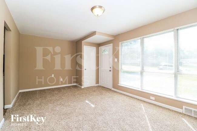 13 Montclair Ct