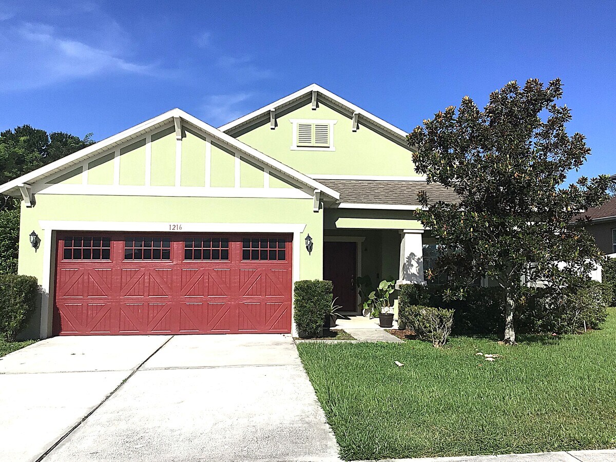 Photo - 1216 Maplebrook Dr House