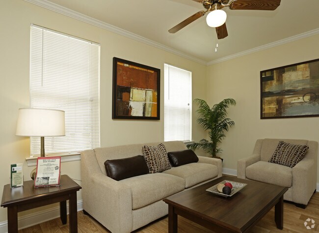 Orleans - Sala de estar - Naval Air Station Joint Reserve Base