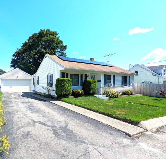 Photo - 37 Chandler Ave