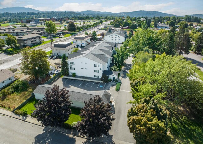 Granite Court Apartments
