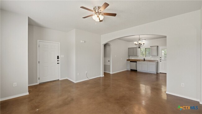 Photo - 193 Rosedale Ave