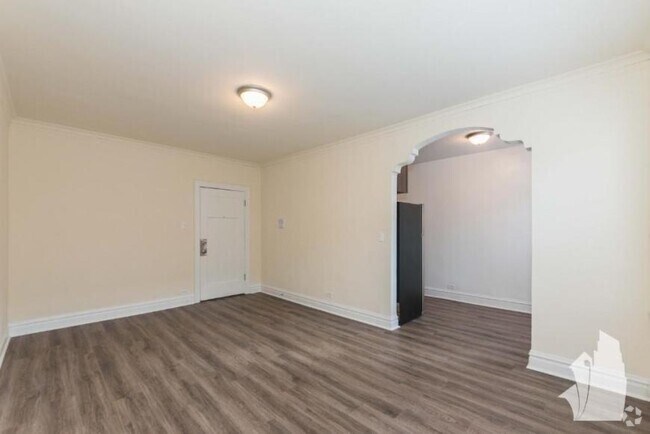 Building Photo - 0 bedroom in Chicago IL 60647 Unit 201 Rental