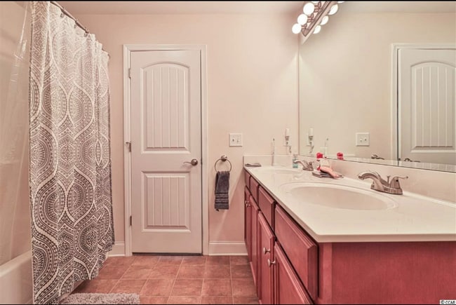 Photo - 167 Leadoff Dr