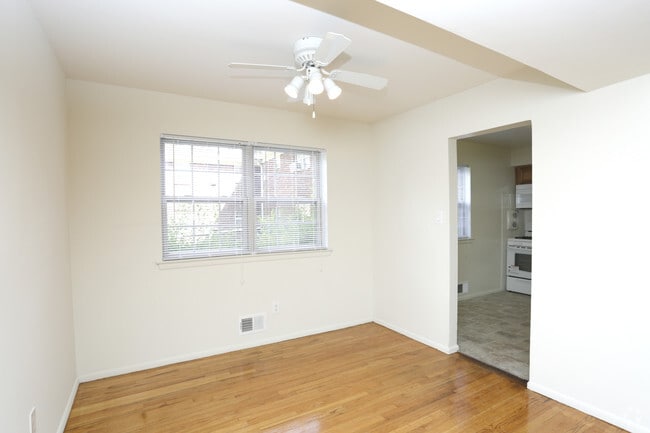 One Bedroom Dining Room