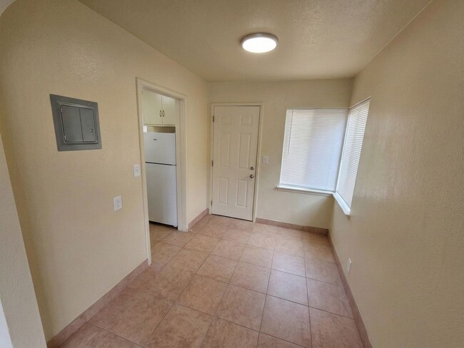 Photo - Recently Remodeled 1 Bedroom Duplex Unit Looking for a new tenant! Unit 2339
