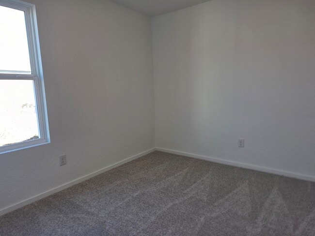 Photo - 3214 Glacier Blf