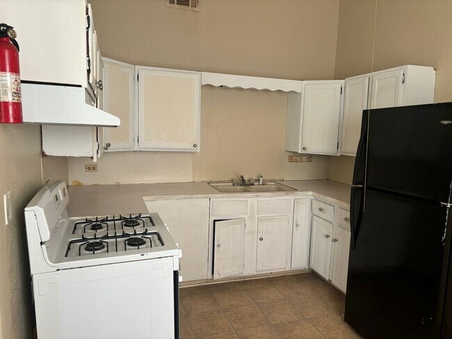 Photo - Great Home Near I20