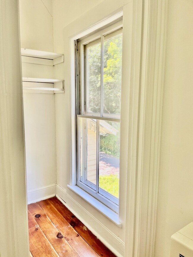 Photo - 18 Court St Unit 3