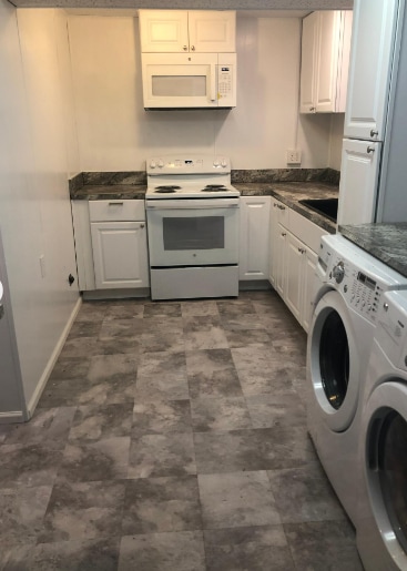 Photo - 3413 Harbel Dr NE Unit 2