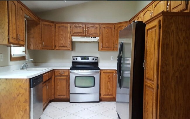 Photo - Stunning 3 Bedroom 2 Bathroom Home in St. Paul Park!