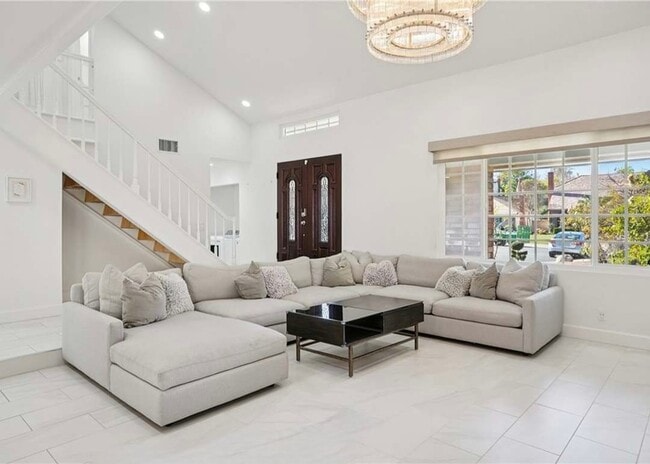 Photo - 1446 Beechwood Dr