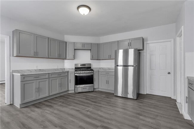 Photo - 52 Bellevue Ave Unit 1