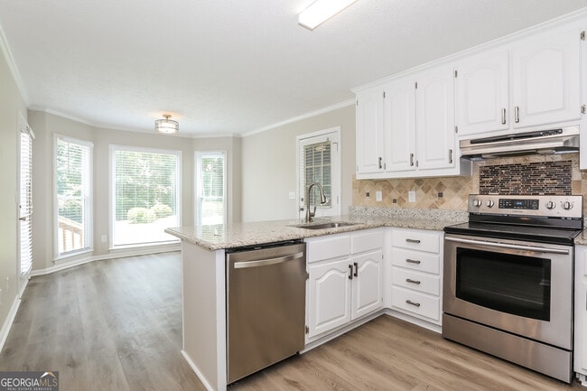 Photo - 2788 Southpark Blvd SW
