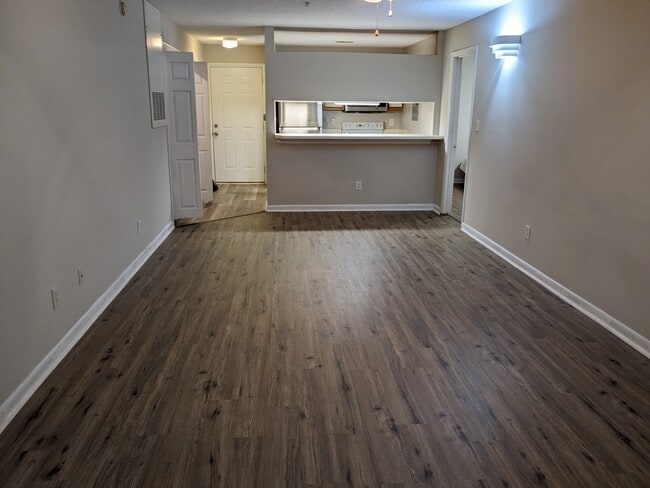 Photo - 1241 University Ct Unit 202