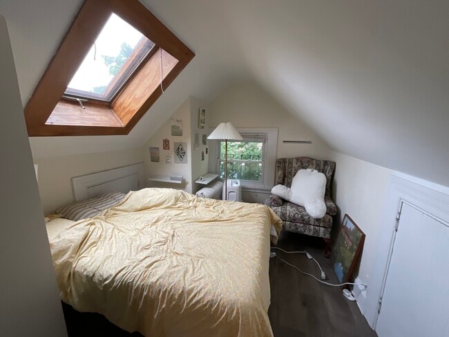 Building Photo - 15 Prentiss St Unit 3