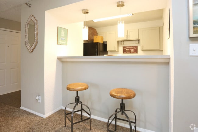 1HAB, 1BA - 700 ft² - Elevate Twenty Three