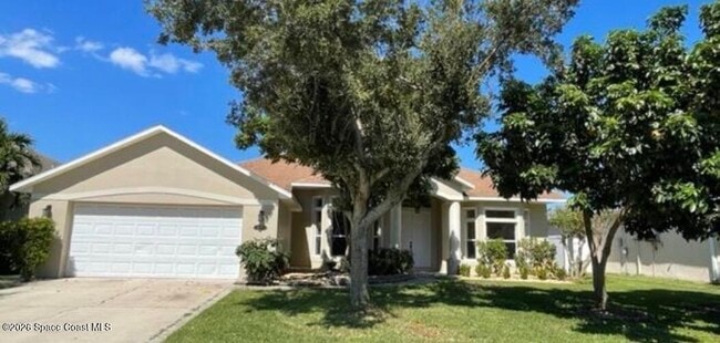 Building Photo - 1070 Hollister Dr