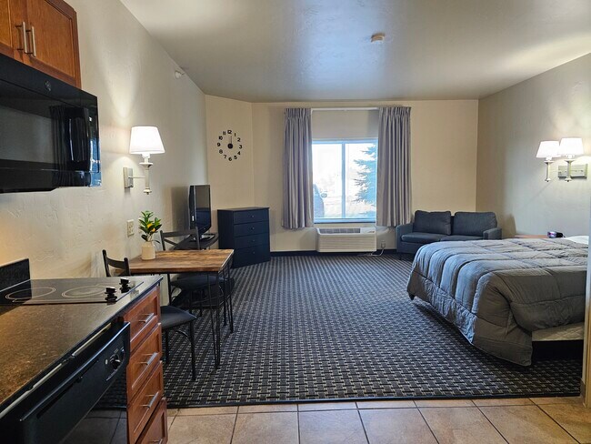 Photo - Legend Apartments