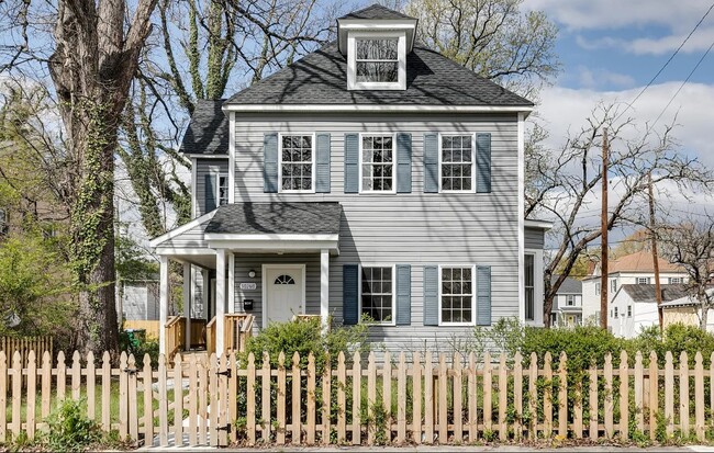 Photo - 3026 North Ave Townhome