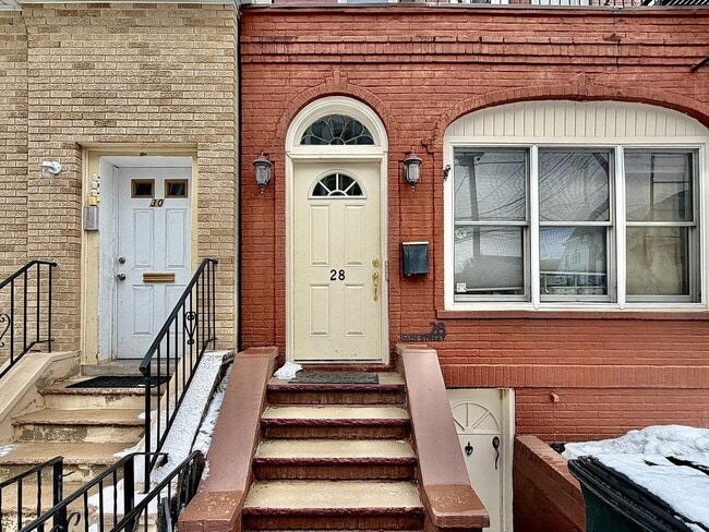 Photo - 28 46th St Unit 2