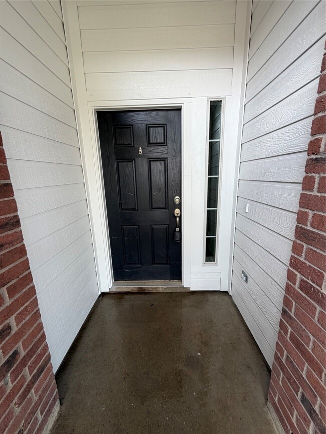Photo - 2205 Highland Crossing Dr