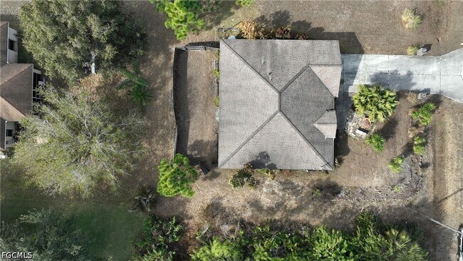 Photo - 3409 16th St W