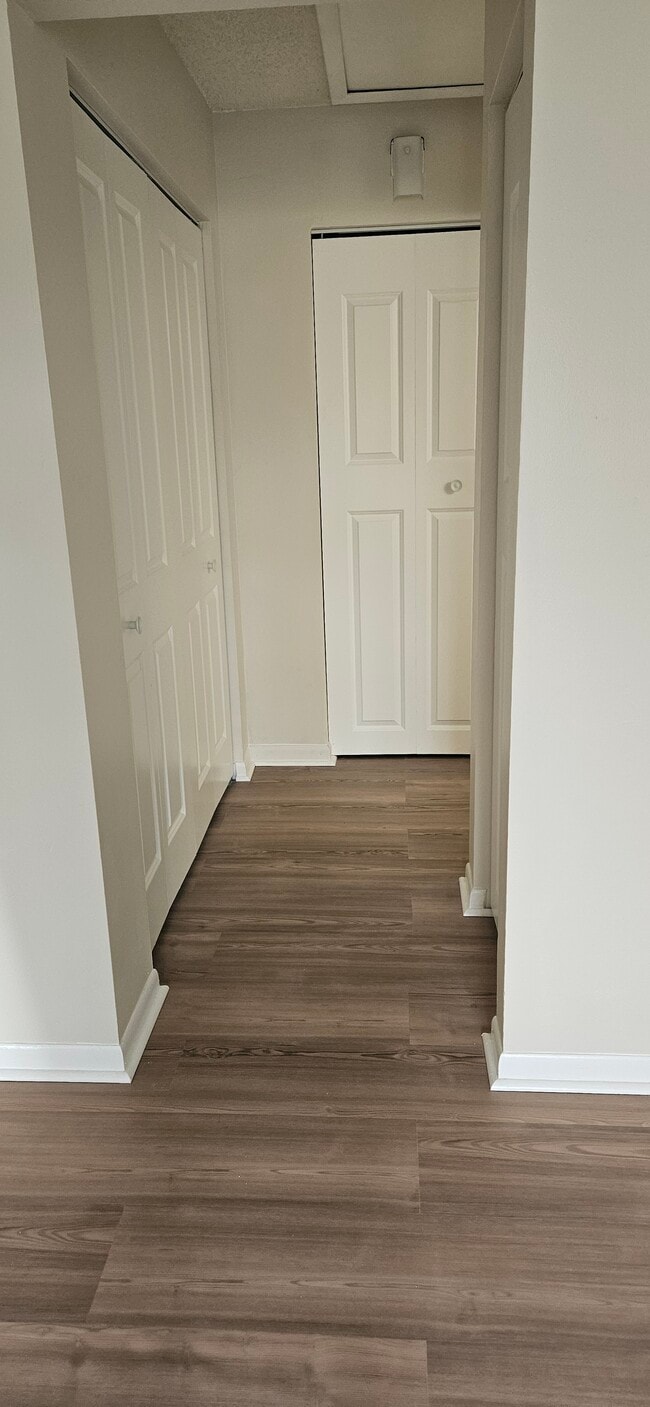 2 closets and a linen closet - 1108 Green Pine Blvd Unit E3